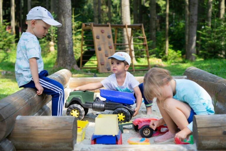 Outdoor Activities To Explore With Your Child This Spring 