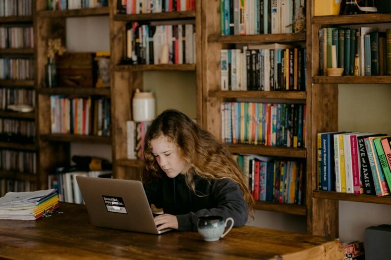 How to help your child prepare for their exams this Autumn